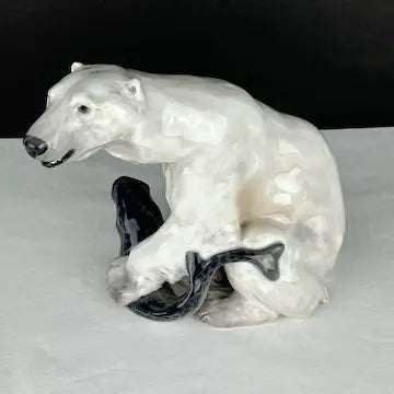 Dahl-Jensen 1272 Porcelain Polar Bear with Fish