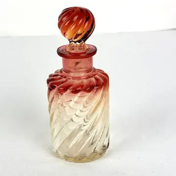 Early 20th Century Baccarat Amberina Rose Tiente Miniature Perfume Bottle