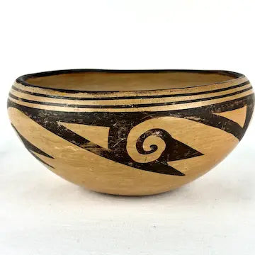 Early 20th century Hopi Polychrome Pottery Bowl