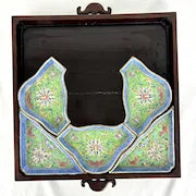 Early 20thc Chinese Famille Rose Sweet Meat Tray