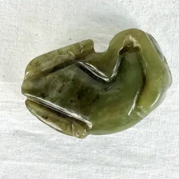 Vintage Chinese Jade Reclining Foo Dog Toggle/Pendant