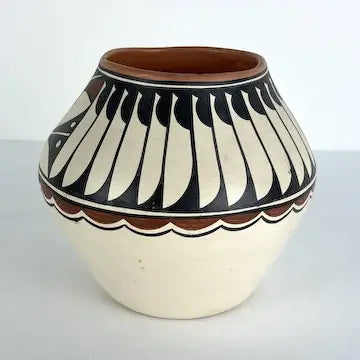 Vintage Navajo Feather Pottery signed M Saxon